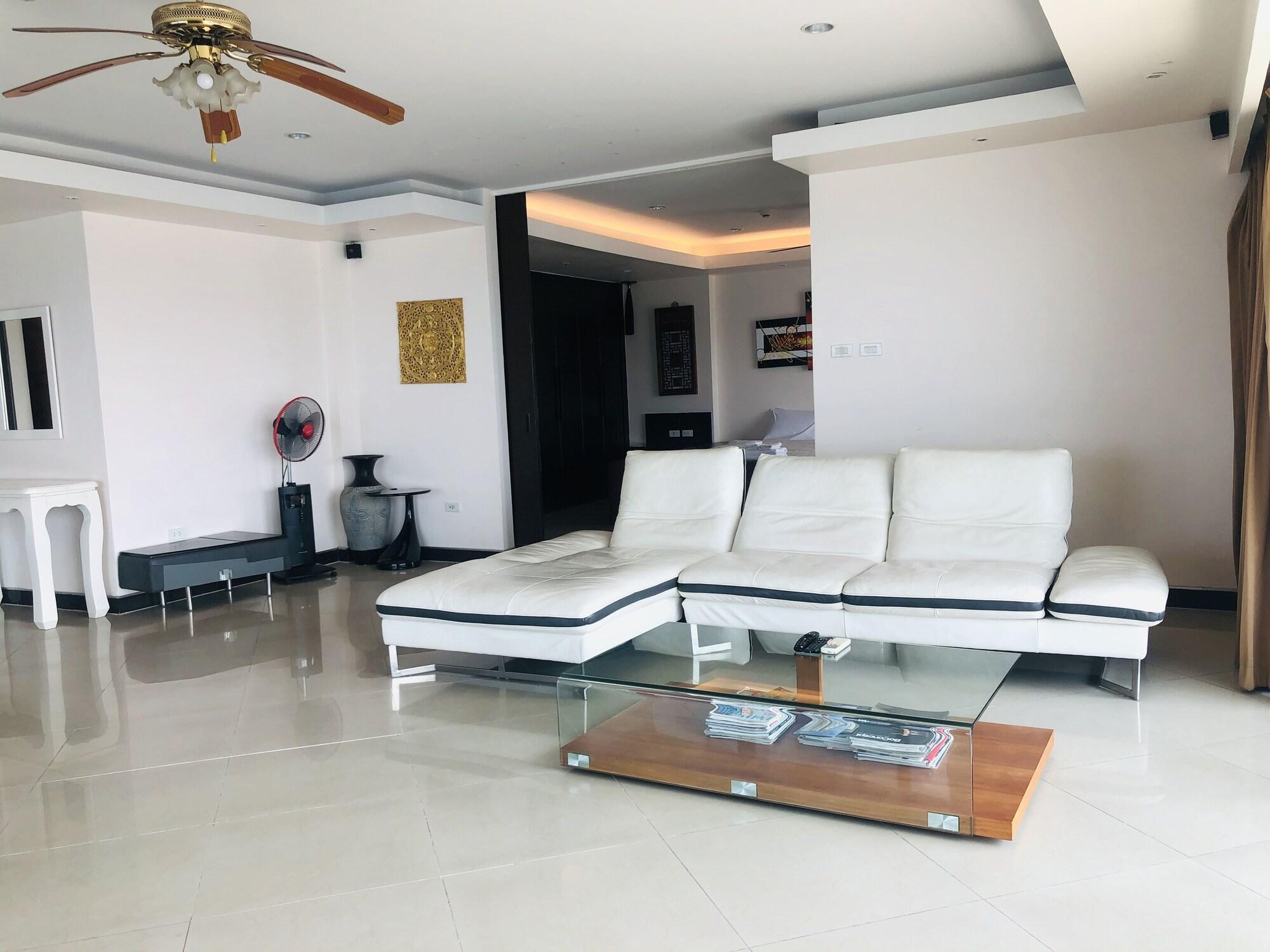View Talay 6 Condominium By Honey Pattaya Buitenkant foto