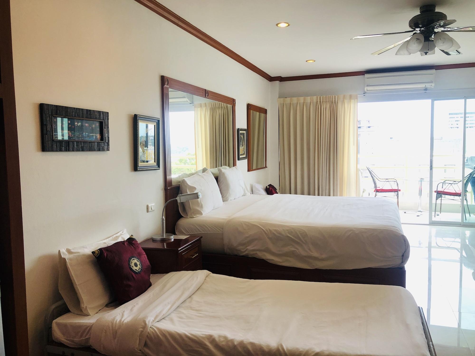 View Talay 6 Condominium By Honey Pattaya Buitenkant foto