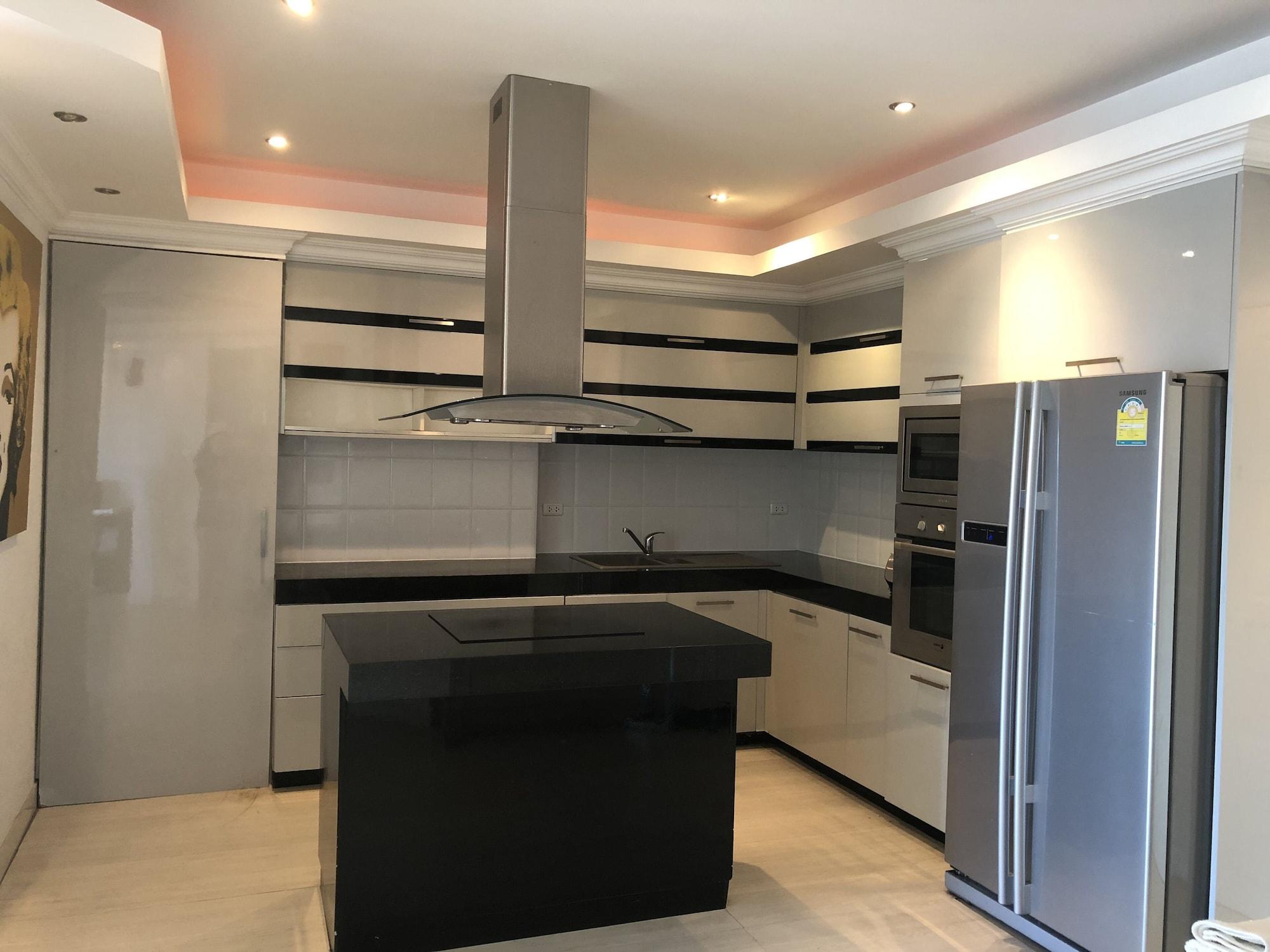 View Talay 6 Condominium By Honey Pattaya Buitenkant foto