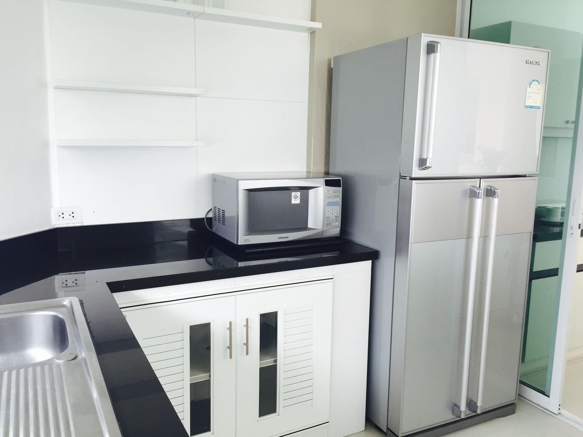 View Talay 6 Condominium By Honey Pattaya Buitenkant foto